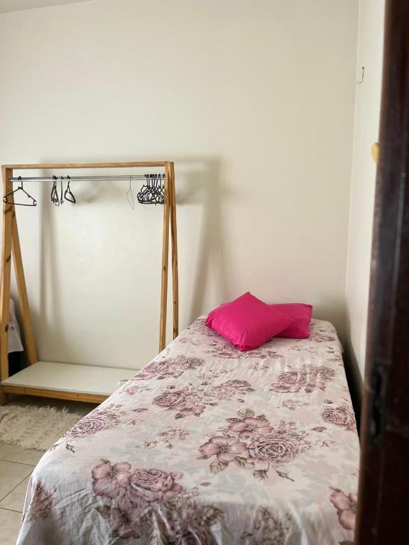Postel nebo postele na pokoji v ubytování Verdes Hostel Palmas-TO