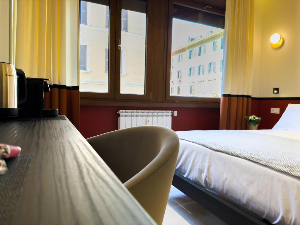 Vatican Domus Stefania Guest House - 12