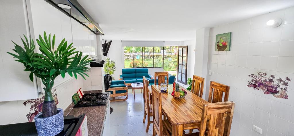 Posezení v ubytování Villa Cataluña en Carmen de Apicalá