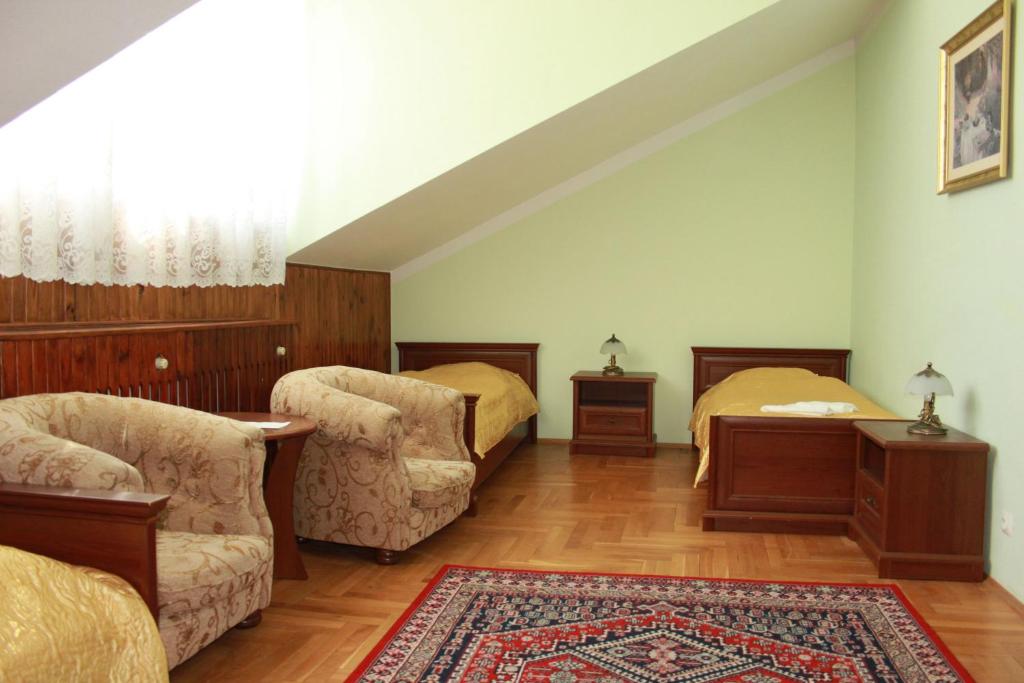Pałac w Nosowie - Drievoudige Kamer Met Een Eigen Badkamer