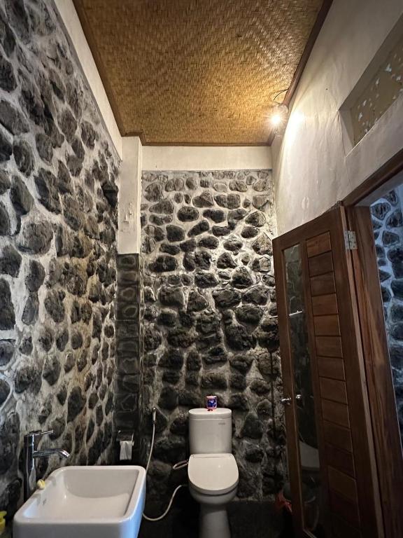Koupelna v ubytování Omunity Bali