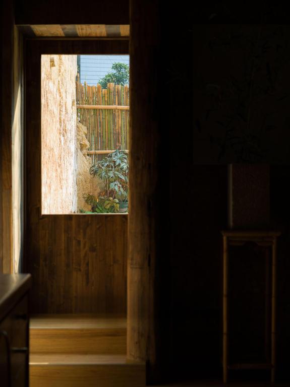 Chongqing şehrindeki Yunzhu Healing Boutique B&B tesisine ait fotoğraf galerisinden bir görsel