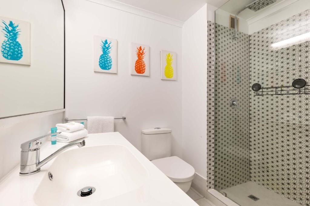 Koupelna v ubytování Studio Apartments At TreeTops Port Douglas