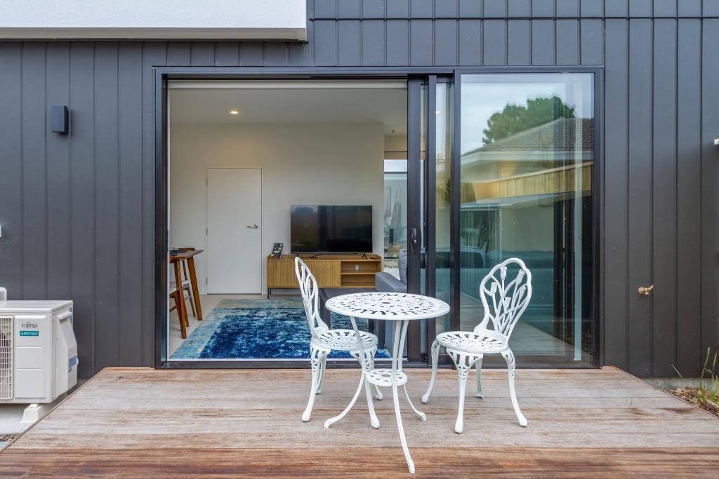 Affordable Comfort 2BR with Carpark - Resim 26