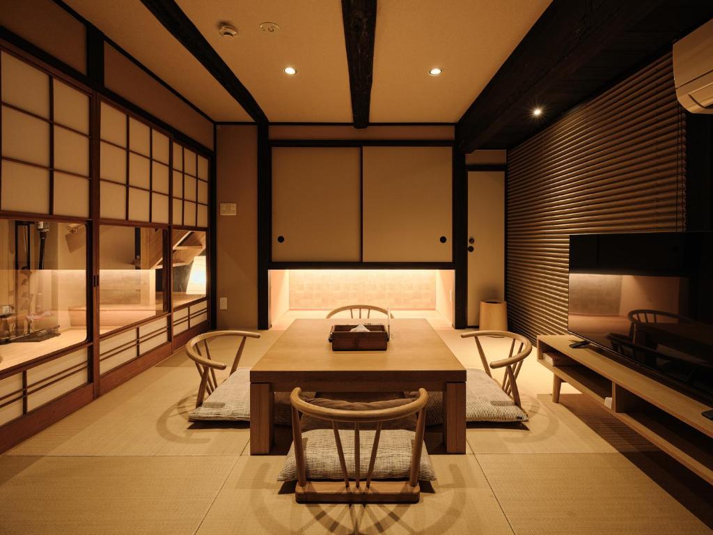 Ffxiv Float Furniture in Hallway: Stunning Decor Tips Revealed