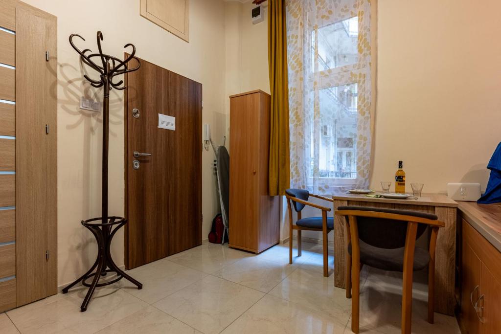 Fotografia z galérie ubytovania a quiet studio in the heart of the city v Budapešti