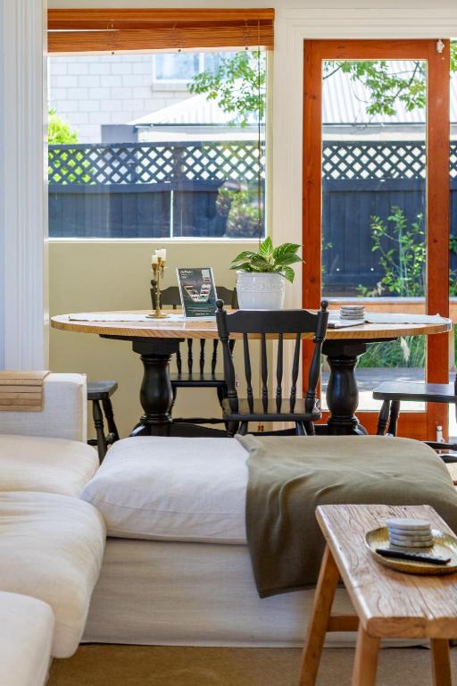 Exclusive 2 Bed Standalone Villa in St Albans - Resim 17