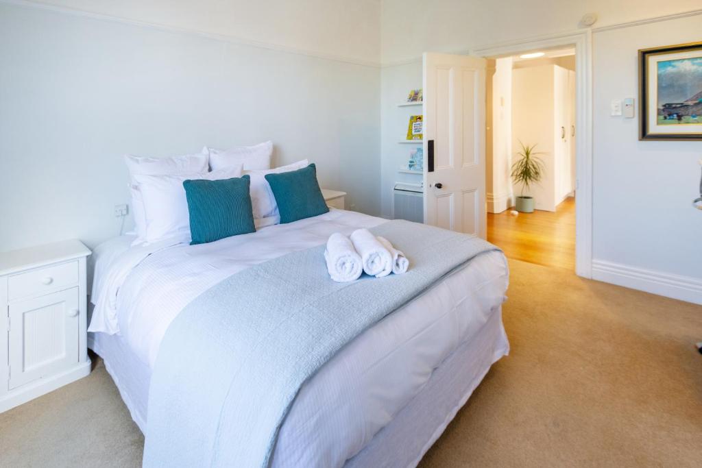 Exclusive 2 Bed Standalone Villa in St Albans - Resim 22