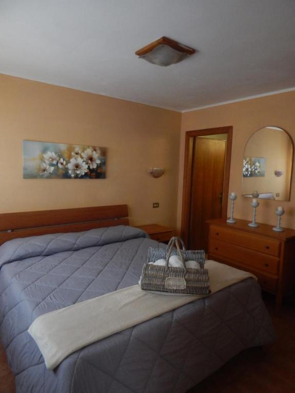 Hotel Calypso - Habitación Cuádruple Con Vistas Al Jardín
