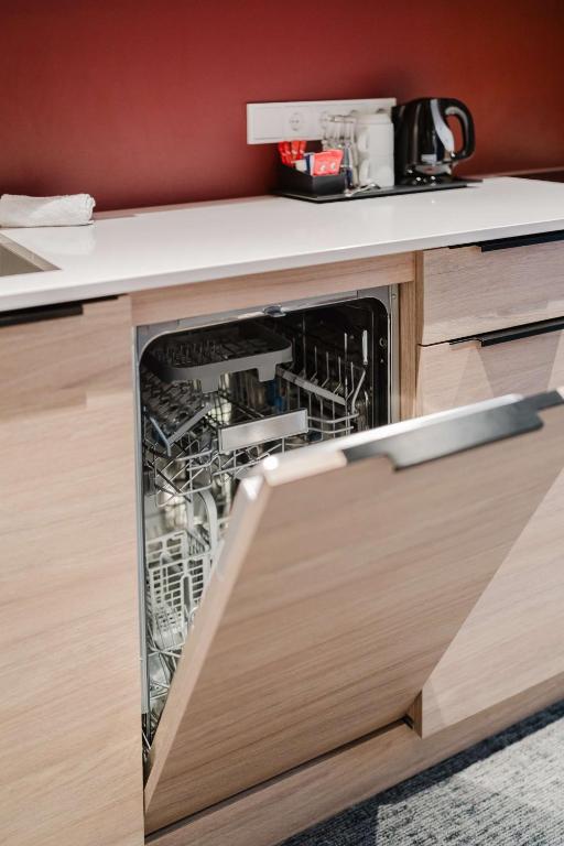 Кухня или мини-кухня в Hampton By Hilton Vienna City West
