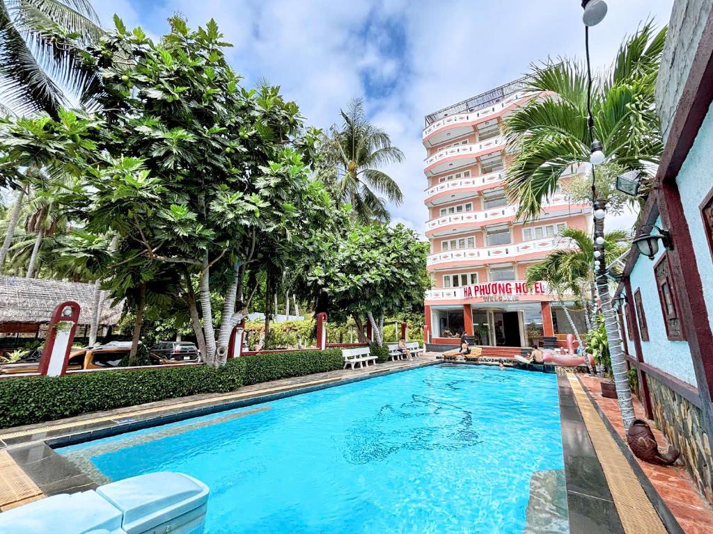 Hồ bơi trong/gần Ha Phuong Mui Ne Hotel