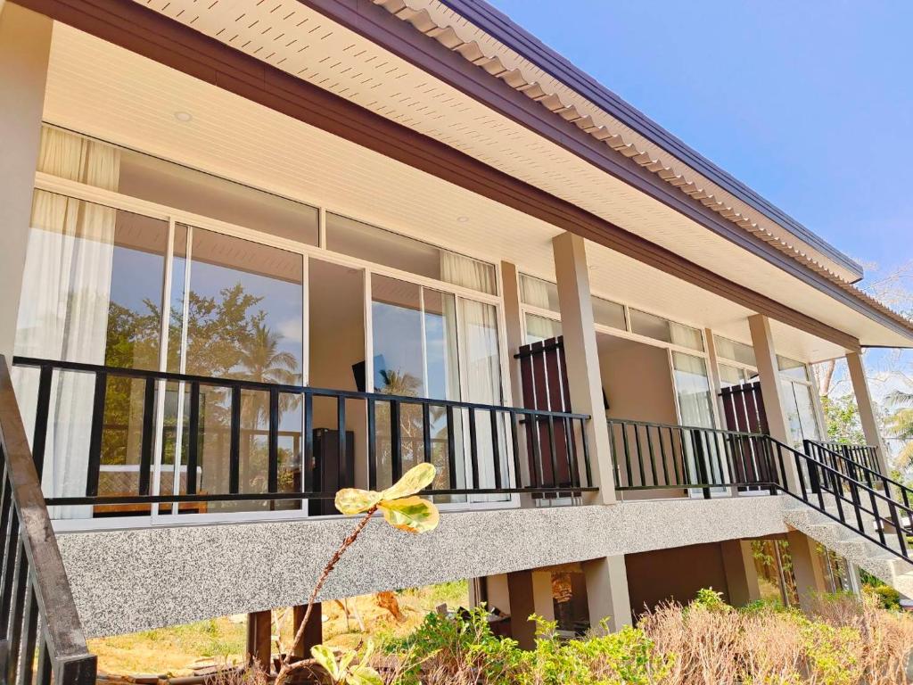 The mantra resort - 8