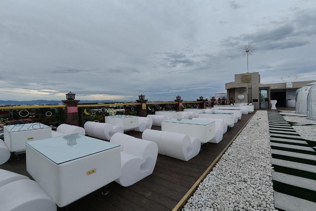 Fotografie z fotogalerie ubytování Mactan Grand Golden Hotel near Airport v destinaci Cebu City