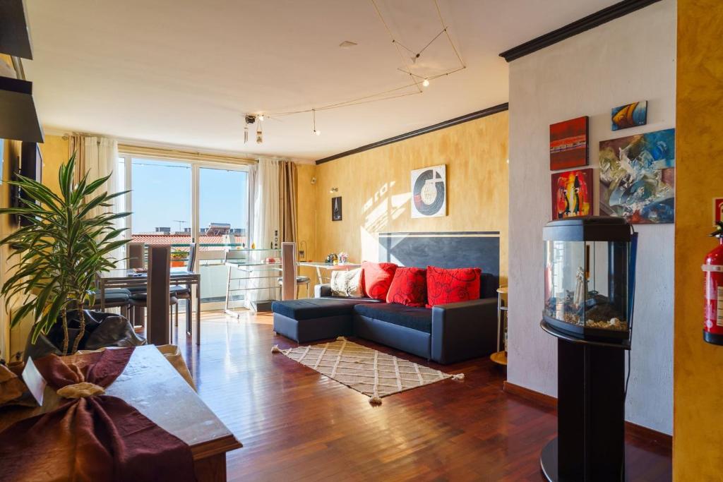 GuestReady - A homely retreat in São Martinho