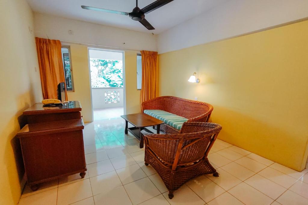 Posezení v ubytování Virgo Batik Resort Teluk Batik Lumut