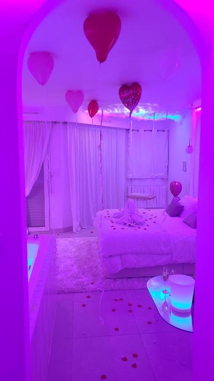 Postel nebo postele na pokoji v ubytování Love room à 30 mn des plages et de Vannes