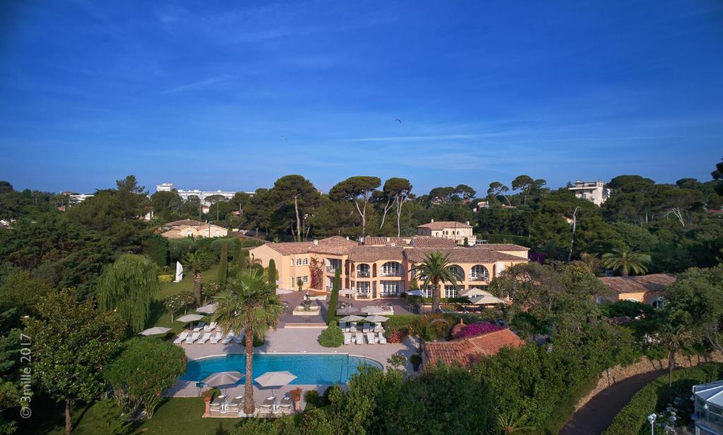 Bazén v ubytování Villa Miraé by Inwood Hotels - Cap d'Antibes nebo v jeho okolí