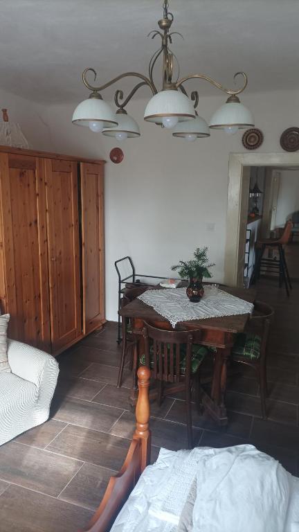 Posedenie v ubytovaní Guesthouse Tulipán Vendégház