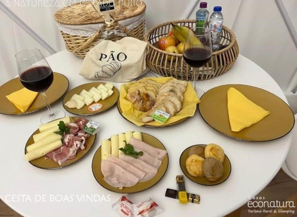 Jídlo v luxury tent nebo okolí