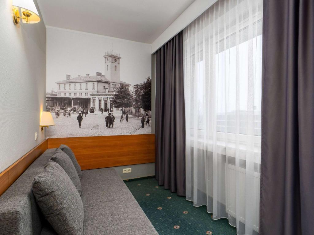 Posedenie v ubytovaní Mercure Czestochowa Centrum