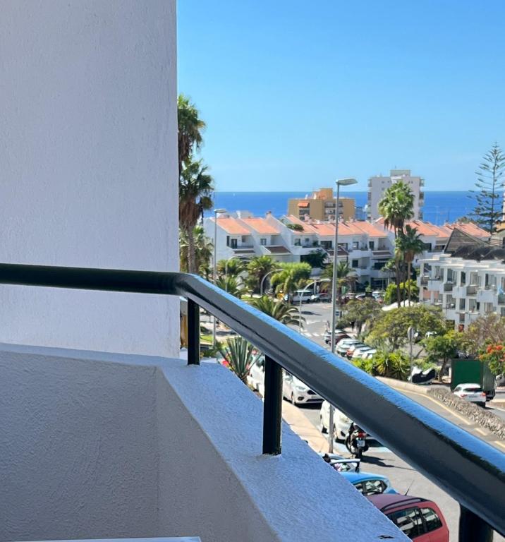 Ocean view & Pool Los Cristianos Summerland