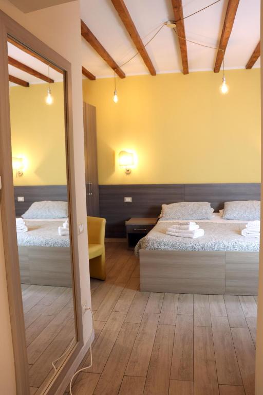 ALBERGO LOCANDA DIANA - Resim 38