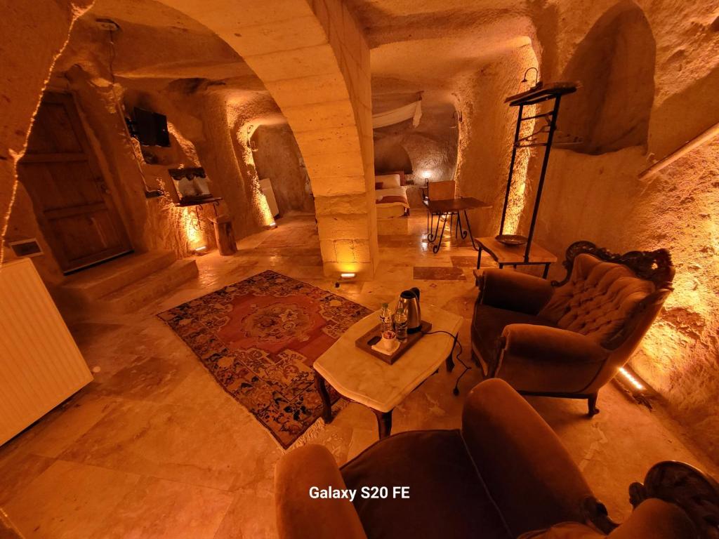 Posezení v ubytování LA DiAS CAVE CAPPADOCİA