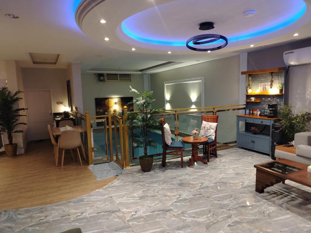 Gallery image of شاليه رفالا in Abha