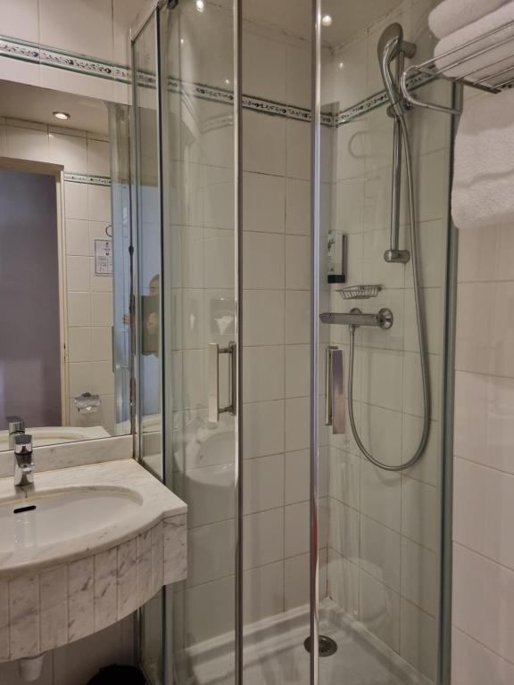 Hôtel France Eiffel - Resim 16