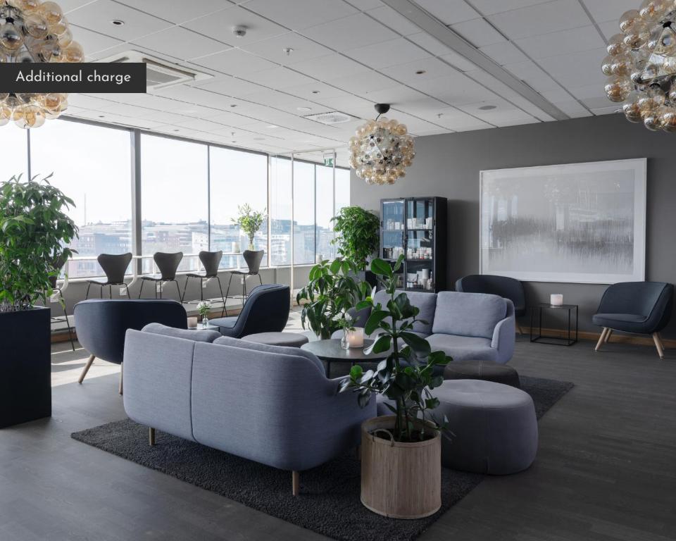 Clarion Hotel Sign - Resim 44