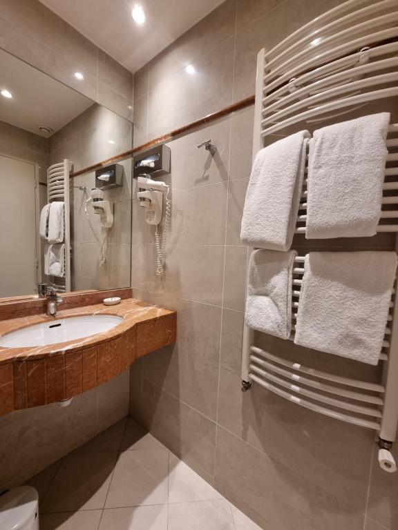 Hôtel France Eiffel - Resim 3