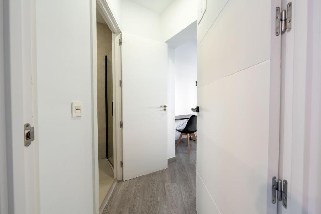 Zdjęcie z galerii obiektu BF Rooms Almeria Centro w mieście Almería