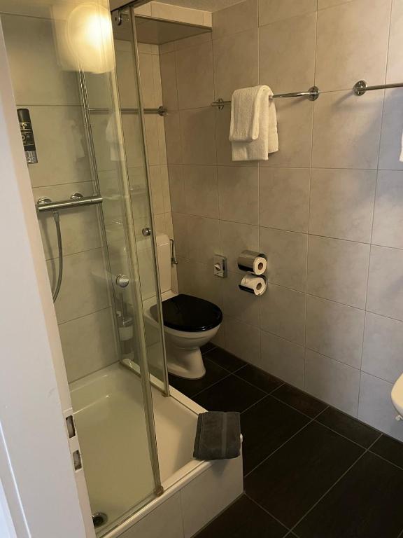 ROESLI Guest House - Resim 32