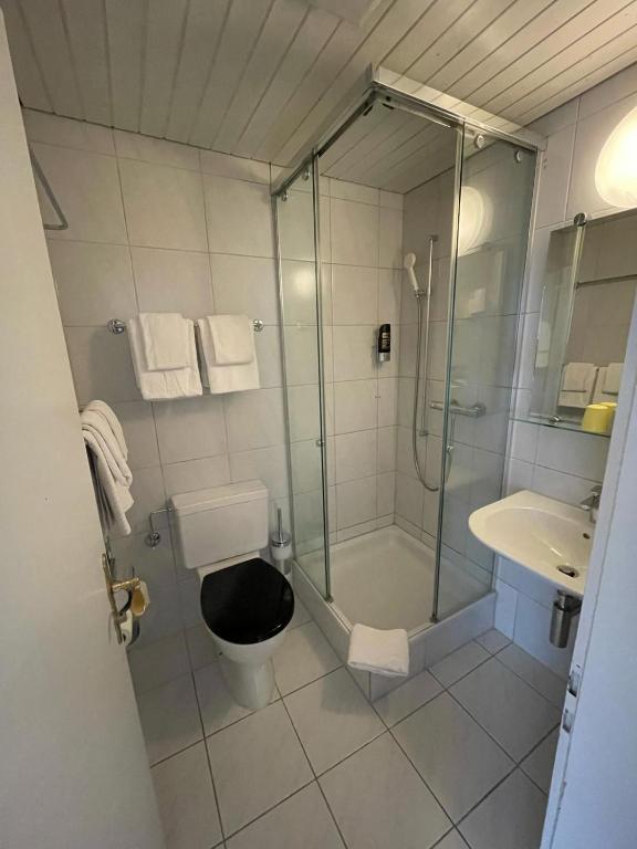 ROESLI Guest House - Resim 3