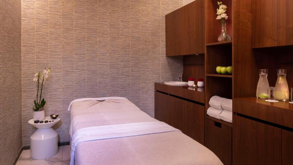 NH Collection Porto Batalha - Resim 15