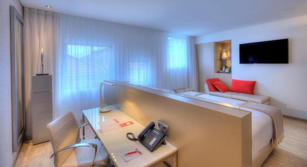 NH Collection Porto Batalha - Resim 27