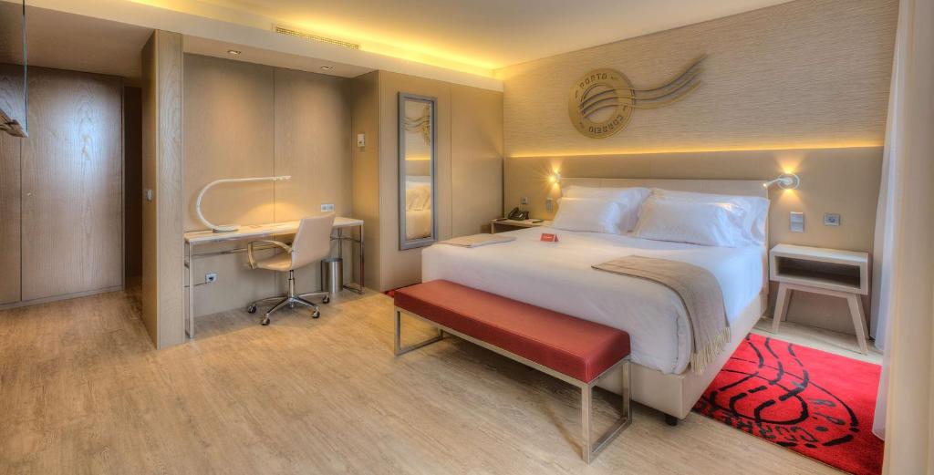 NH Collection Porto Batalha - Resim 43