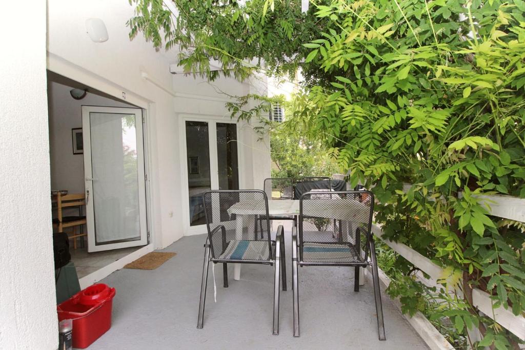 Ogród w obiekcie Apartments Mul