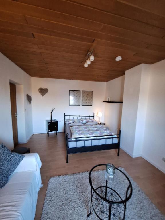 Postel nebo postele na pokoji v ubytování Haus Gertrud