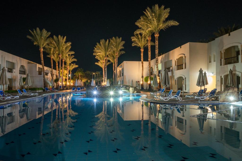 Bazén v ubytování Xperience St. George Sharm El Sheikh nebo v jeho okolí