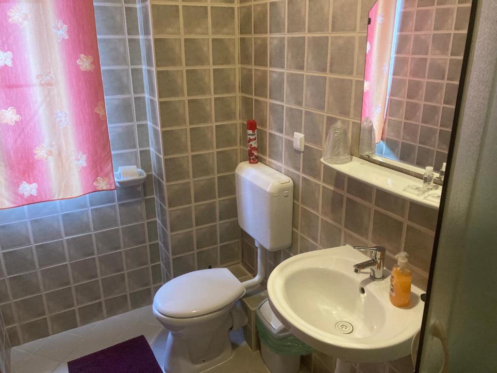 Kúpeľňa v ubytovaní Bazilika Vendégház