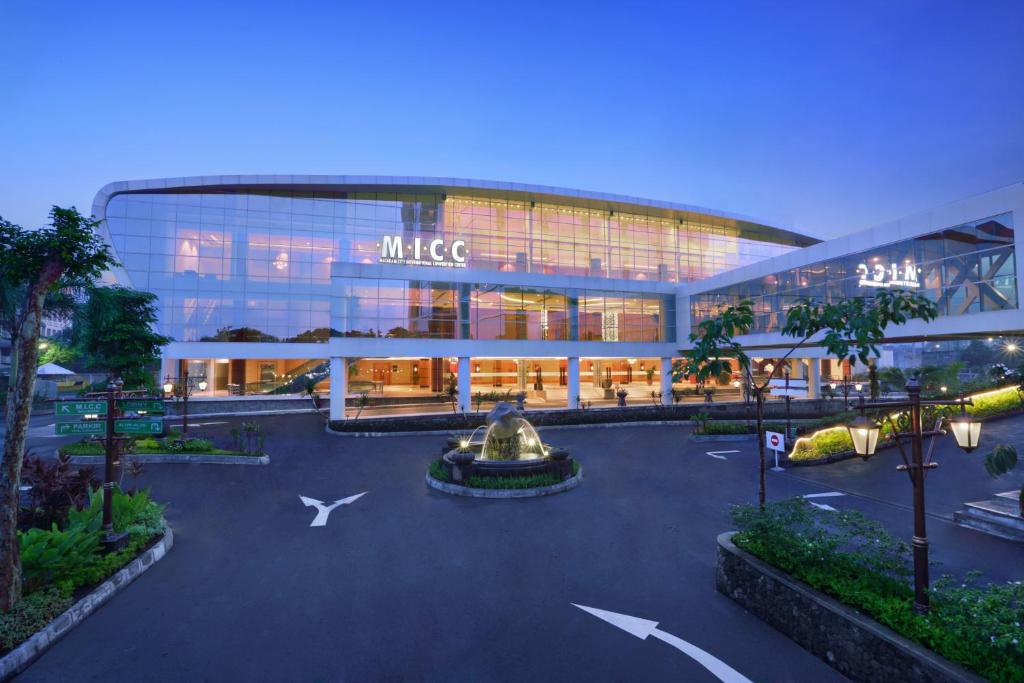 The Alana Yogyakarta Hotel and Convention Center