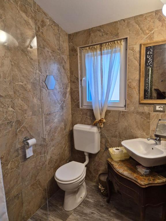 Koupelna v ubytování K-Rooms