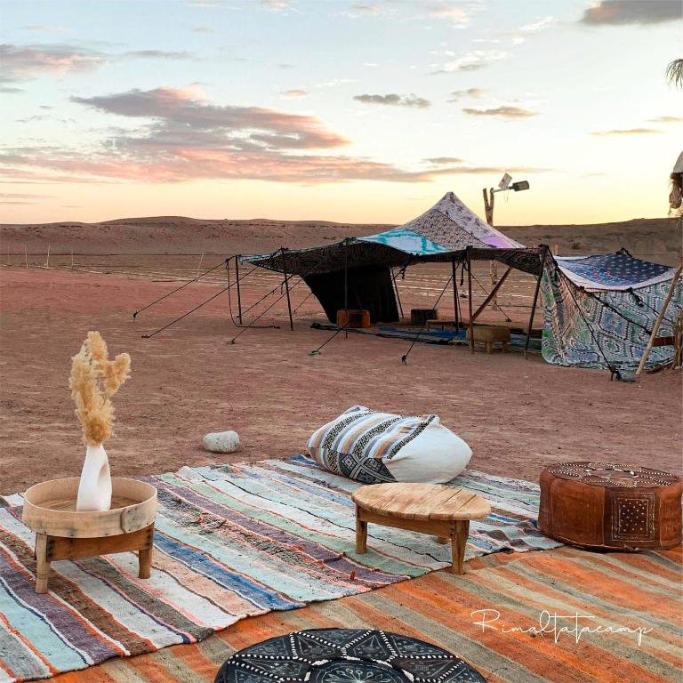 Příroda nedaleko luxury tent