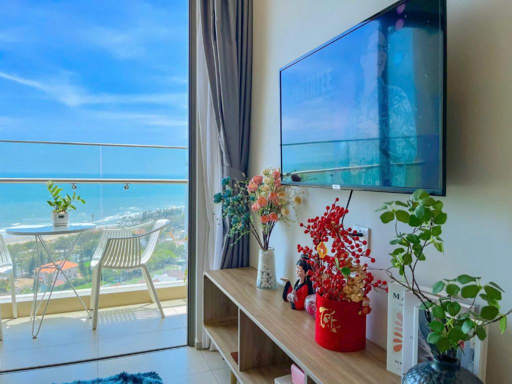 Nespecifikovaný výhled na moře nebo výhled na moře při pohledu z aparthotelu