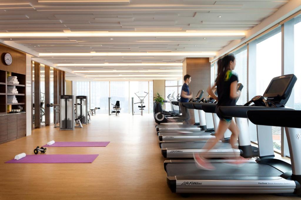 Fitness centrum a/nebo fitness zařízení v ubytování Shangri-La Hefei