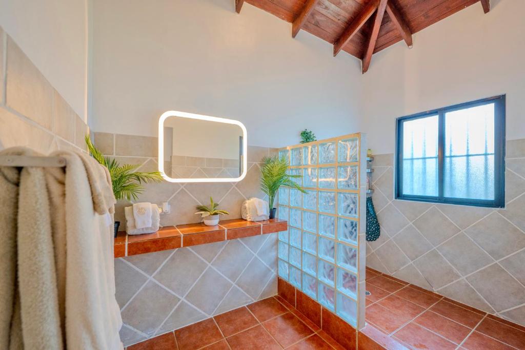 Koupelna v ubytování PALM HOUSE - LUXURY VILLA - SAMANÁ - Ocean Front