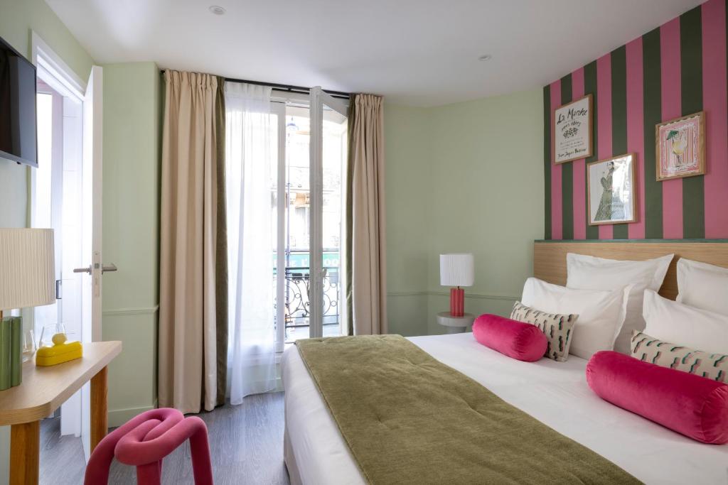 Hotel La Folie des Pres - Saint-Germain-des-Pres - Resim 16