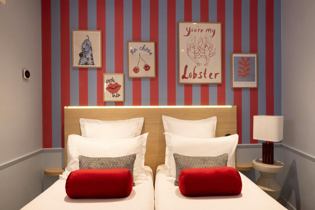 Hotel La Folie des Pres - Saint-Germain-des-Pres - Resim 18