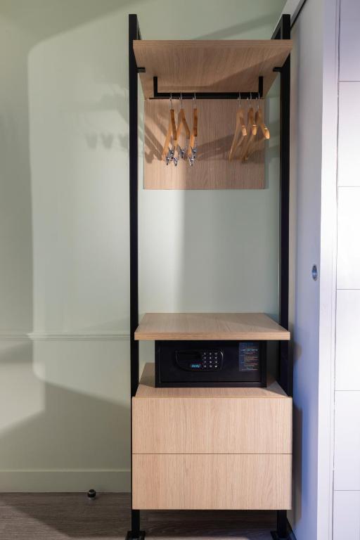 Hotel La Folie des Pres - Saint-Germain-des-Pres - Resim 27